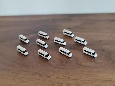 10x White AIRPORT CREW MINIBUSES/VANS Aircraft Vehicles Models 1:400 Scale • $12.37