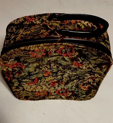 Leisure Luggage Vintage Floral Train Case Tapestry OS • $20