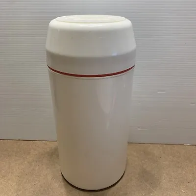 WHITE EASIYO YOGURT MAKER White Outer Container W Lid & Red Insert  Preowned • $29.99