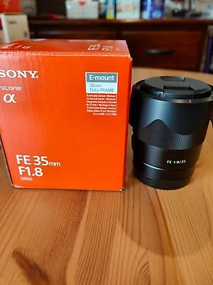 $790 • Buy Sony FE 35 Mm F/1.8 Standard Camera Lens