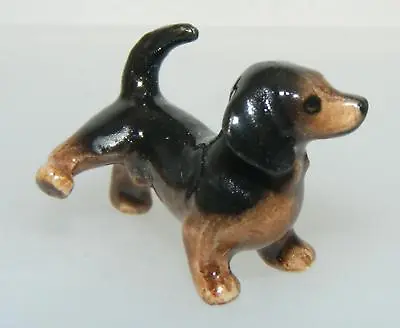 Klima Miniature Porcelain Animal Figure Mini Dachshund Dog Peeing X870 • £8.50