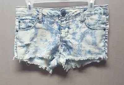 Womens Floral Jean Shorts Size 9 Freestyle Denim Shorts • $13