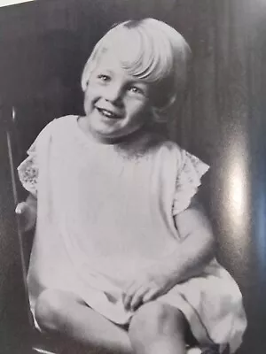 Marilyn Monroe Print Portrait Original Vtg 1982 Baby Girl Early Years  • $8.58