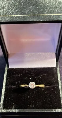 18ct Gold Diamond Solitaire Ring Size N Hallmarked • £295