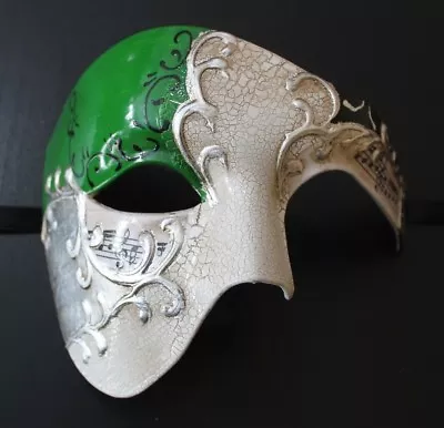 Quality Green & Silver Half Face Phantom Musical Notes Masquerade Mask  • £17.99