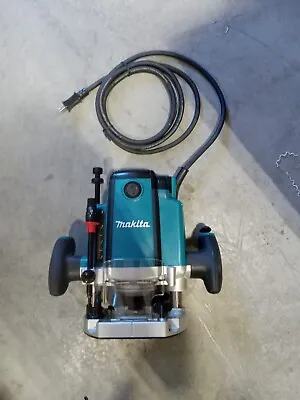 Makita 3-1/4 Hp Plunge Router • $329