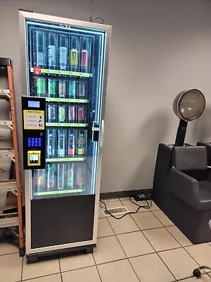 Vending Machine R636D3 Slim Drink Cashless  Brand New  1 YEAR WARANTY  • $2850