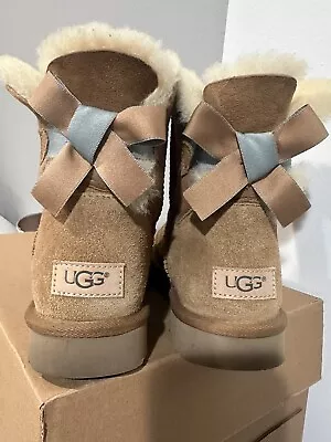 Women Ugg Boots Size 8 • £19.78