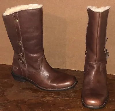 UGG Australia 5745 Bellvue Brown Leather Shearling Lined Boots Sz EU 38.8/US 7.5 • $68