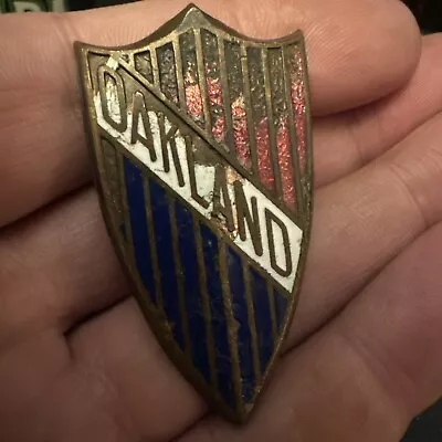 Vintage Oakland Automobile Radiator Emblem Badge Metal Original USA • $9.99
