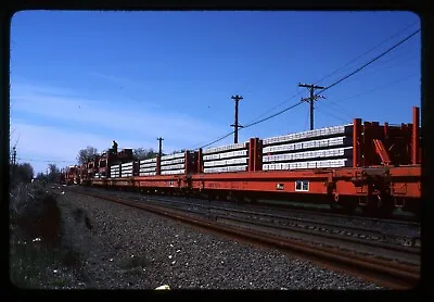 Railroad Slide - Amtrak #15576 MOW Flat Car 1979 Concrete Tie Load Rail Laying • $7