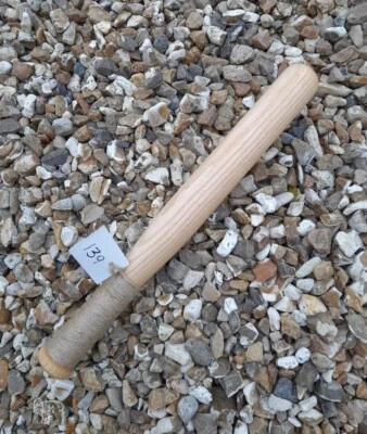 £12.95 • Buy PREMIUM QUALITY ROUNDERS BAT (adult)  HAND CRAFTED WITH WHIPPED HANDLE. #139