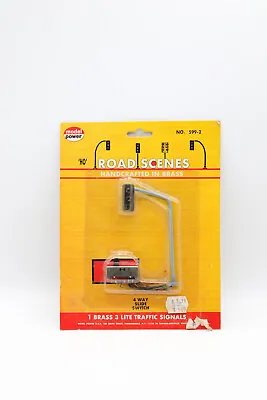 Model Power 599-2 HO Road Scenes - 3 Light Traffic Signal With 4 Way Switch • $17.99