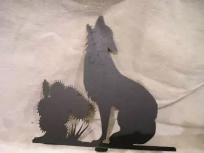 Wolf Howling Mailbox Topper • $31.10