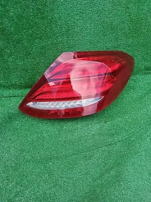 Mercedes Benz E-class W213 E43  Saloon Right Side  Rear Led Light 2139068000 • £149.95