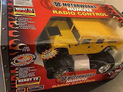 Motorworks Humvee RC Scale 1:10 Yellow Full Function -Near Mint -Tested & Works • $200