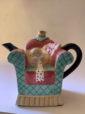 Vandor 1995 Chair And Hat Tea Pot Vintaged • $30