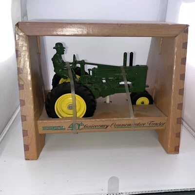 $19.99 • Buy ERTL 1/16 Scale John Deere A 40th Anniversary Commemorative Tractor Vintage 1986