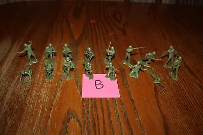 Marx Army Battleground 16-Piece Lot Of Vintage American Soldiers Tank B - MPC • $23.99