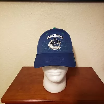 Vancouver Canucks NHL Authentic Pro Locker Room Hat Cap Flex Fit Small-Medium  • $16.99