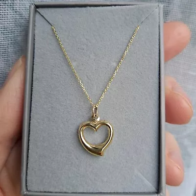 Vintage 9ct Gold Open Heart Charm Necklace • £95