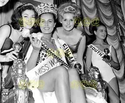 Photo - Miss World 1962 Winner Miss Holland With The Runners-up (1) • $6.25