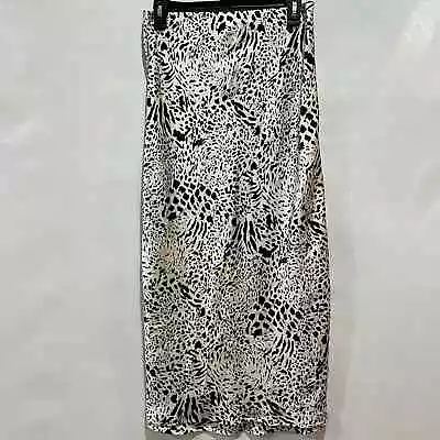 Forever 21 Womens White Skirt Large Midi Satin Cheetah Print Elastic Waist • $19.80