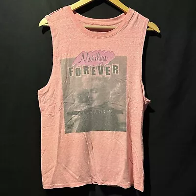 Marilyn Monroe Forever All Eyes On Me Womens T Shirt Sz M Pink S/S Used Tank Top • $13