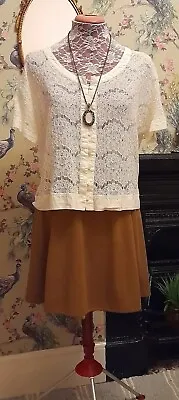 Vintage Style Cream Floral Lace Top Size 18 Kaleidoscope  • $12.44