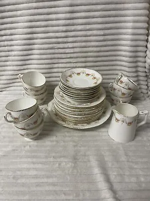 ANTIQUE WELLINGTON CHINA J.H.C. & Co Longton England. • £39.99