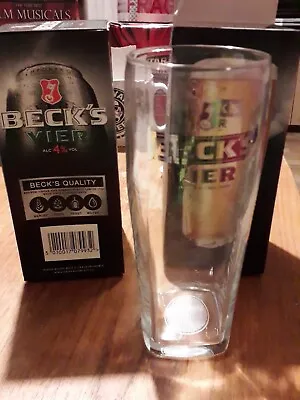 Becks Vier Glass X 2 • £1.75
