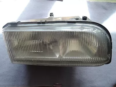 1995-1997 VOLVO 850 Original HELLA Right HEADLIGHT ASSEMBLY UNIT # 9159413 • $49.95