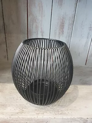 Yankee Candle Black Metallic  Spiral Iron Candle Holder  • £6.99