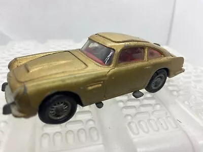 Vintage Corgi Toys James Bond Aston Martin DB5 • £12.95