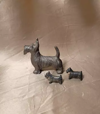 Scotty * Scottish Terriers ** 3 Doggos ** Cast Metal ** 1 Signed • $9.50