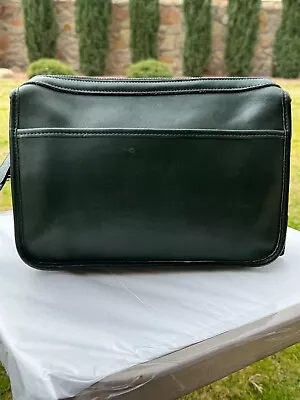 Vintage Coach Carson Zip Crossbody Bag Bottle Green Leather 9939 Rare • $179