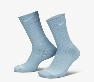 NWT Nike Everyday Cushioned Ankle Socks (2 Pairs) 8-12 Large Men's WOOL Blue  • $22.99