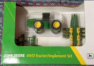 1/64 John Deere 8870 4WD Tractor Implement Set 12 Row Planter And Disk Chisel • $48