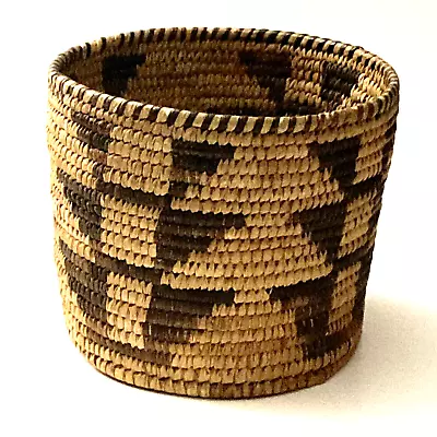 Vintage Hand Woven Pot Basket ~ 5” Wide X 4.5” High • $22