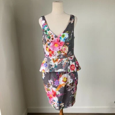 $25 • Buy Portmans Signature Grey Floral Pencil Dress, Peplum Knee Length - Size 12