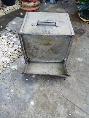  Galvanised Poultry Drinker Vacuum  Cube Style 2 • £50