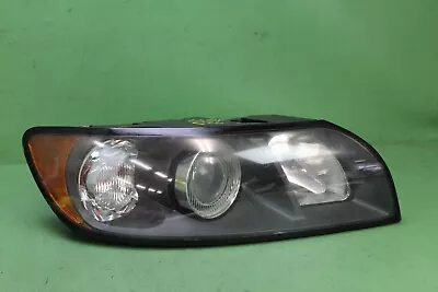 04-07 Volvo S40 Passenger Right Halogen Headlight Oem • $101.99