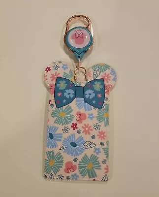 Loungefly Disney Minnie Mouse Summer Ears Retractable Lanyard ID Holder NEW • $22.88