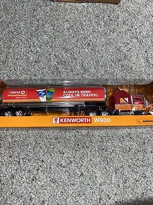 NEW 2020 Circle K Toy Tanker Truck Kenworth W900 1/43 Scale Series 1 New Ray • $34.99