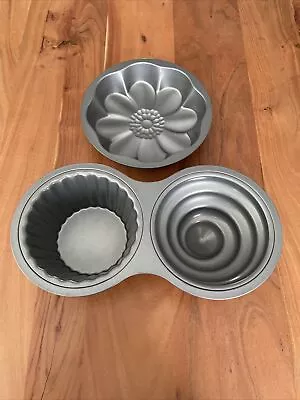 Lakeland Giant 3D Cup Cake Tin With Free Flower Cake Tin Mould Never Used • £9.99