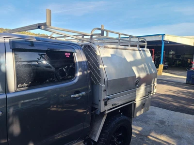 $2625 • Buy Toyota Hilux Ute Back Tray Back-alloy, Dual Cab With 'jack-off' Canopy / Toolbox