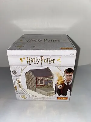 Hornby Harry Potter Hogsmeade Booking Hall R7232 • £24.99