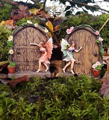 Garden Fairy Ornament Set Of 2 Fairy Doors Elf Pixie  Hobbit Pink • £6.95