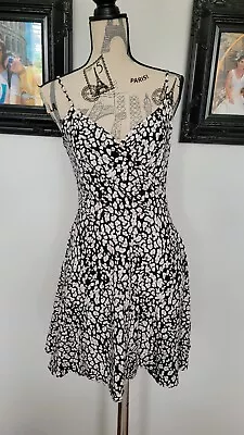 Dorothy Perkins Black White Nude Strappy Summer Skater Dress Size 12 • $3.73