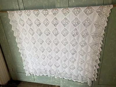 Gorgeous Vintage Cotton Crocheted Lace Bedspread White 172 X 244 Cms • £40